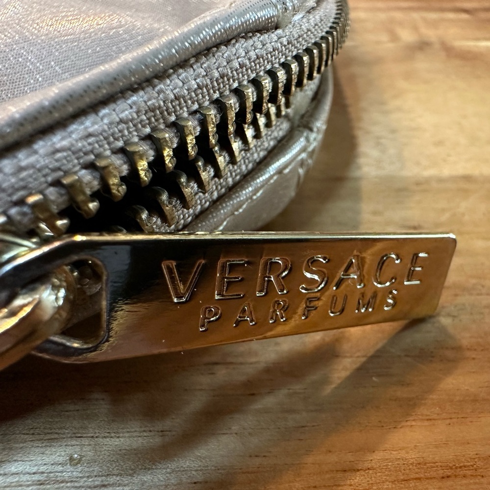 Versace Parfume Toiletry Bag| Cream- Gold Color - Picture 10 of 12